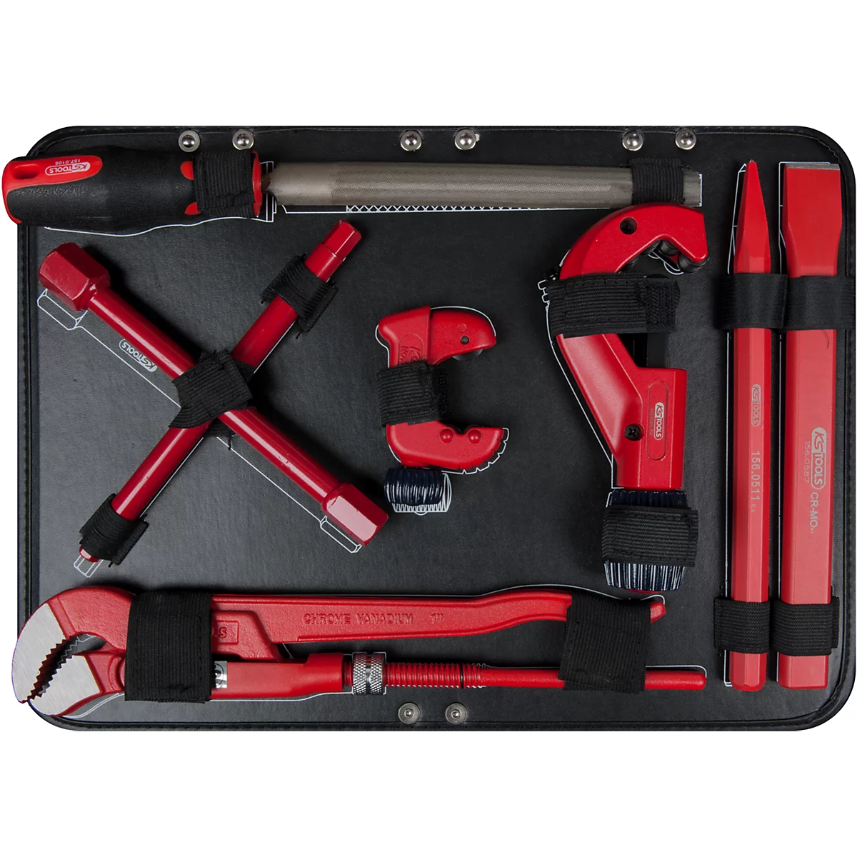 Schwarzes Werkzeugset mit roten Werkzeugen wie Schraubenschlüssel, Zangen, und Meißel.